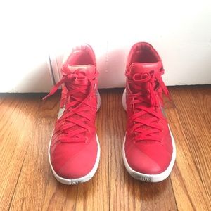 Nike hyper dunks size 7.5 in men